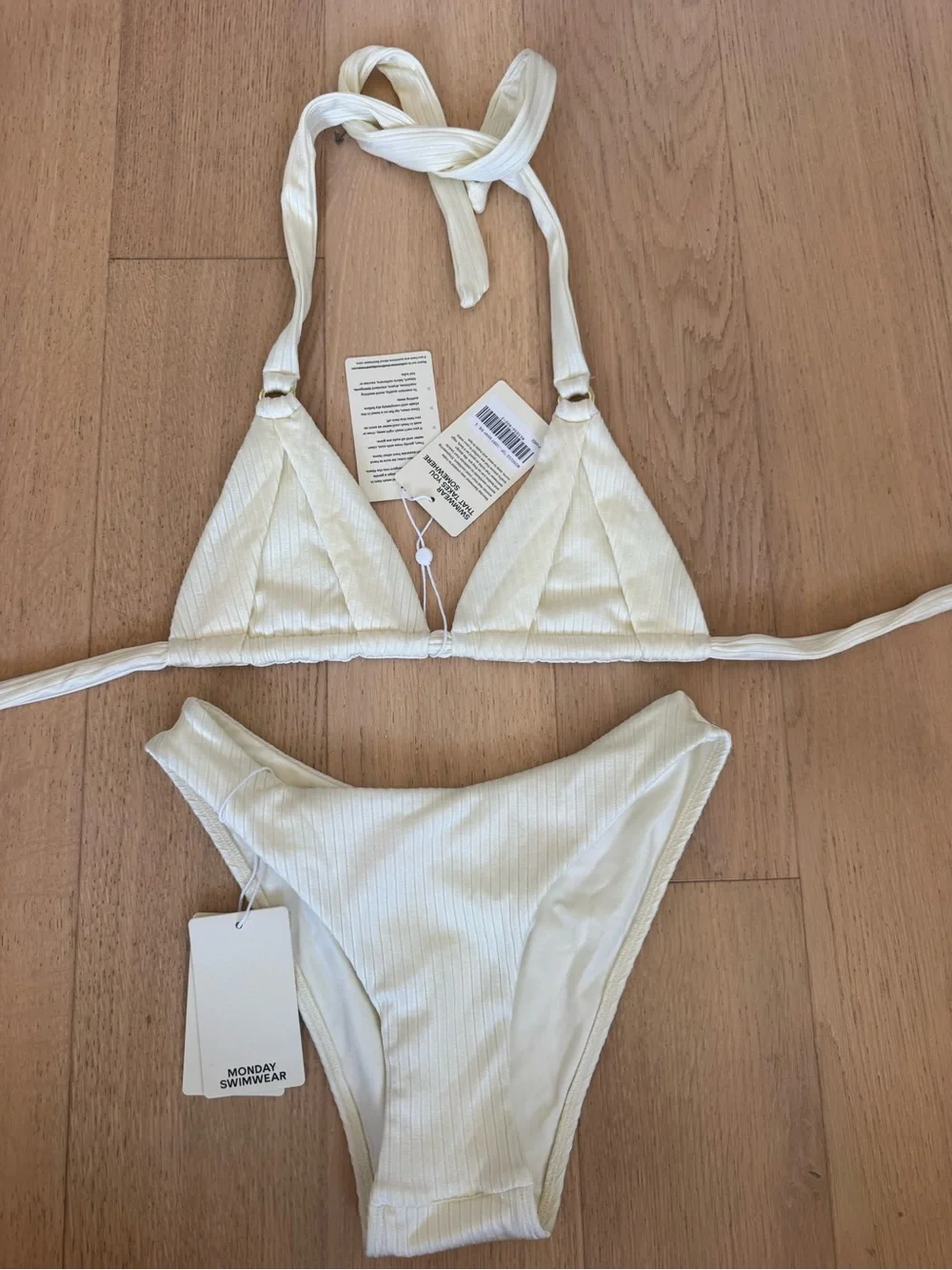 NWT! Monday Swimwear Bryon Botrom